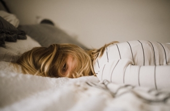 Kamu Menderita Insomnia? 7 Tips Ini Bisa Bantu Kamu Tidur Nyenyak