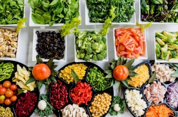 Makin Tua, Kamu Butuh 5 Nutrisi Ini Lebih Banyak dari Sebelumnya