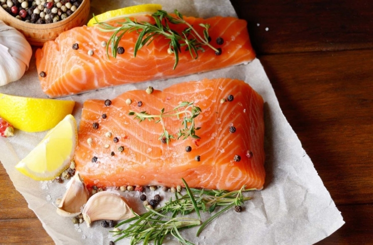 Salmon. (nutritiouslife)