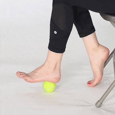 Ilustrasi tennis ball roll. (medicalnewstoday)