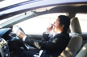 Jaga Keselamatan Saat Mudik Lebaran, Ikuti 8 Tips Atasi Kantuk di Jalan