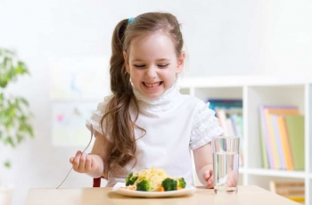 Ini Makanan yang Baik Untuk Pertumbuhan Anak
