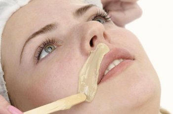 Penyebab Wanita Memiliki Kumis