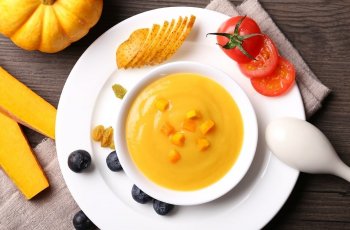 4 Rekomendasi MPASI Terbaik, Semuanya Kaya Nutrisi
