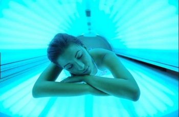 Mengerikan, Lihat Risiko Kesehatan Tanning dalam Ruangan
