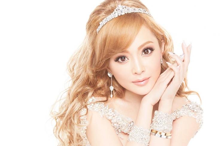 Ayumi Hamasaki. (aramajapan)