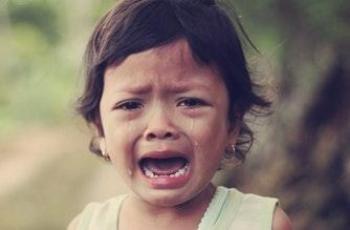Gadis Kecil Ini Alami Kanker Payudara di Usianya yang Ketiga