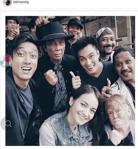 Baim Wong bersama Torro MArgens dan kawan-kawan. (Instagram/@baimwong)