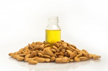 Kacang Almond, Camilan Enak untuk Turunkan Tekanan Darah Tinggi