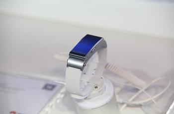 Kabar Baik, FDA Izinkan Penggunaan Smartwatch Epilepsi pada Anak