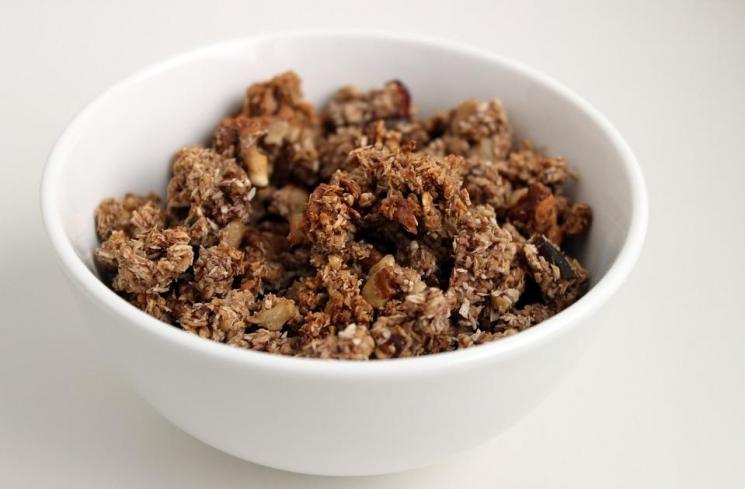 Granola. (pixabay/alvoi)