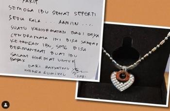Sedang Dirawat, Ani Yudhoyono Dapat Kiriman Kalung dan Surat, dari Siapa?