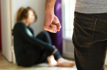 Curhatan Disiksa Calon Suami Viral, Waspadai Abusive Relationship!