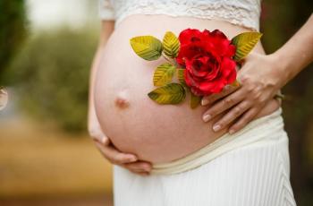 Egois, Pengantin Wanita Ini Tega Menyuruh Temannya Aborsi