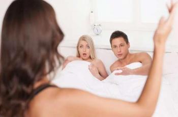 Heboh Kasus Threesome, Seksolog Beri Solusi Cara Jelaskan ke Anak