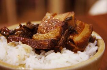 Studi Ungkap Makan Nasi Bantu Cegah Obesitas, Kok Bisa?