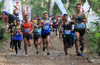 Ratusan Pelari Nasional hingga Mancanegara Ikut Situ Gunung Trail Run 2019