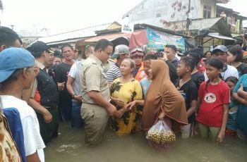 Sejumlah Korban Banjir Meninggal karena Hipotermia, Waspadai Gejalanya